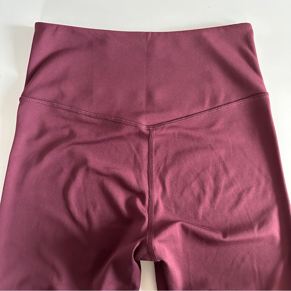 Girlfriend Collective Berry Float Ultralight Legg… - image 7